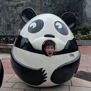 Meet your Posher, Matthew